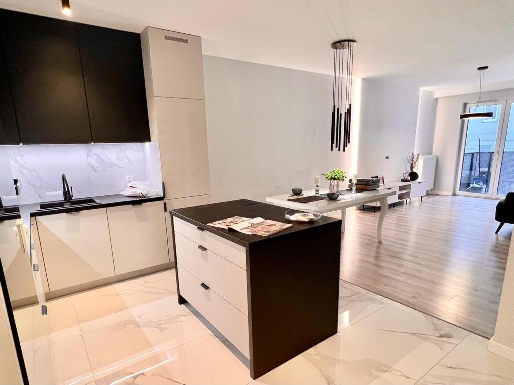 Apartamenty Przy Dmowskiego Nowe 波兹南 外观 照片
