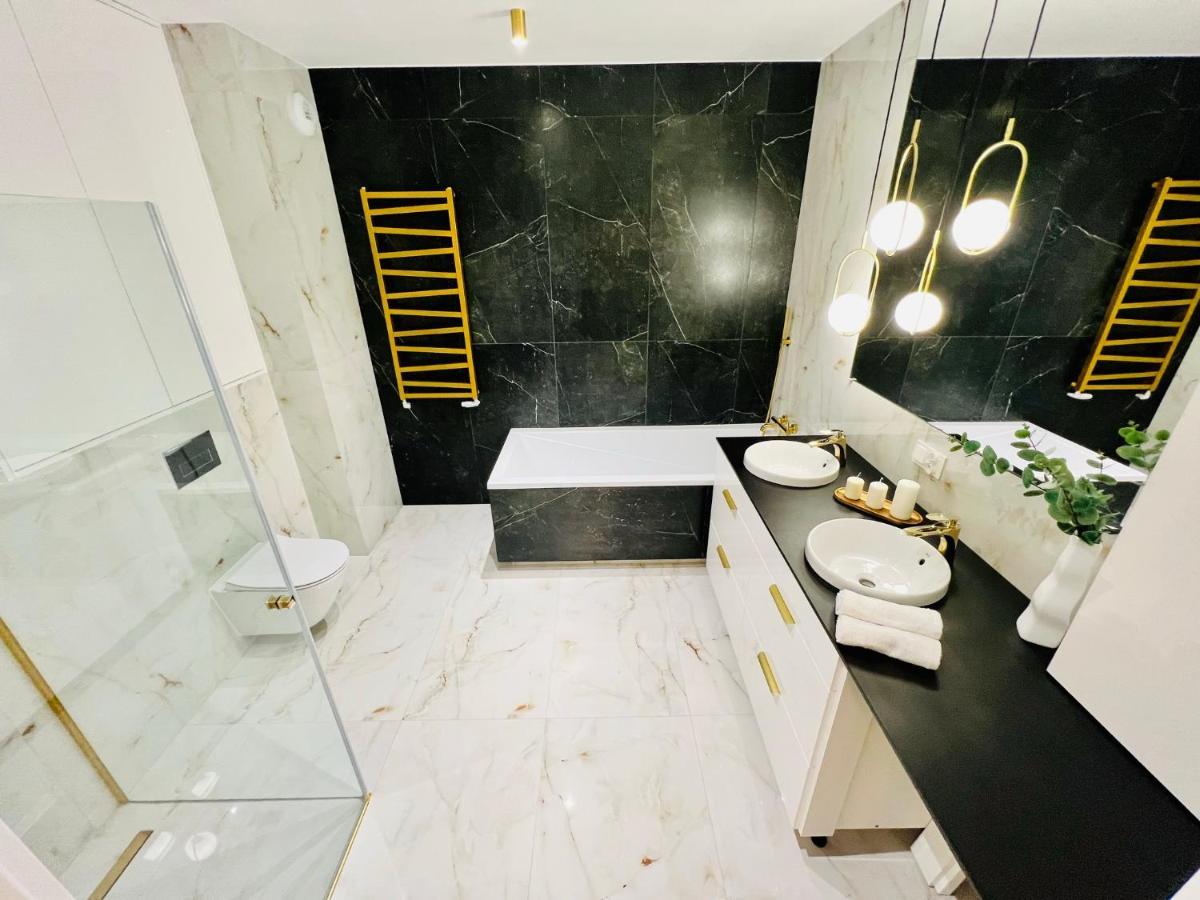 Apartamenty Przy Dmowskiego Nowe 波兹南 外观 照片